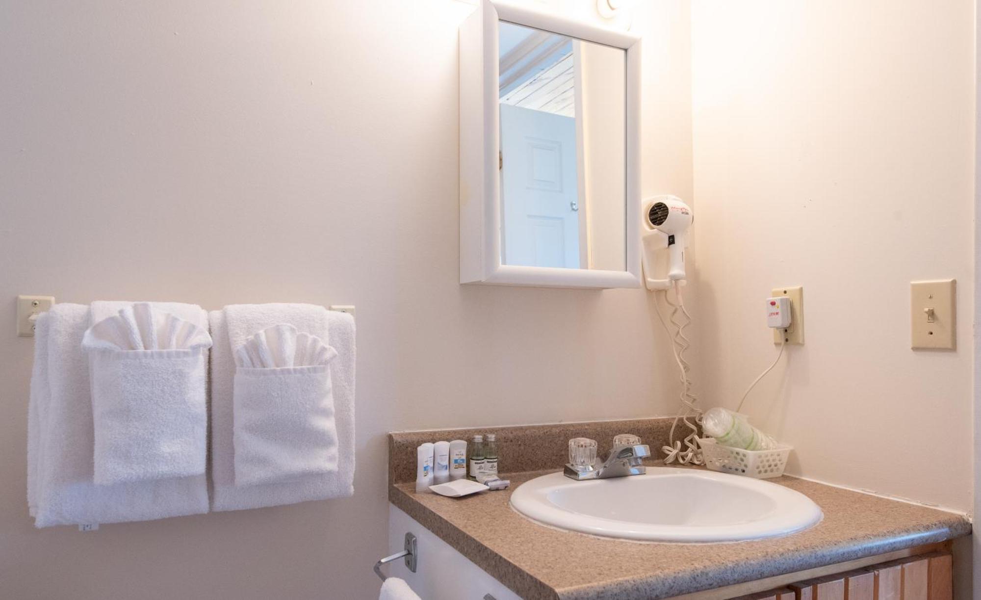 Canadas Best Value Inn & Suites Summerside Eksteriør billede